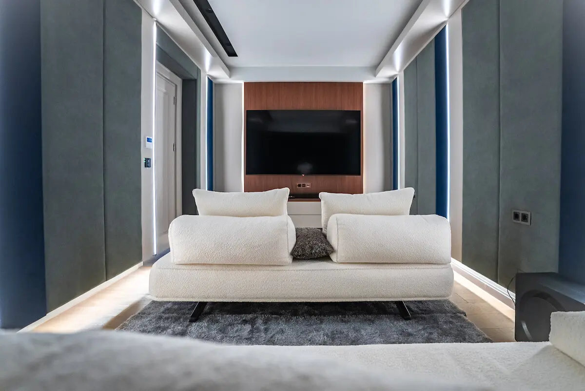 Home cinema